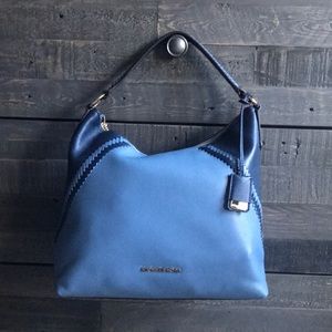 PRICE FIRM Michael Kors Karson hobo
